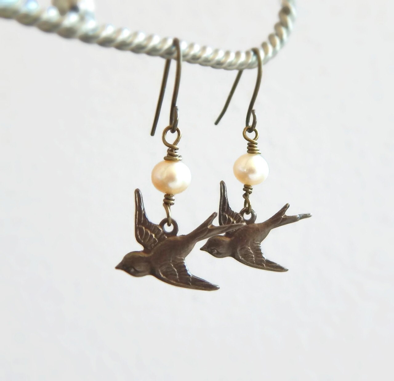 Jossie - sparrow bird earrings with pearls