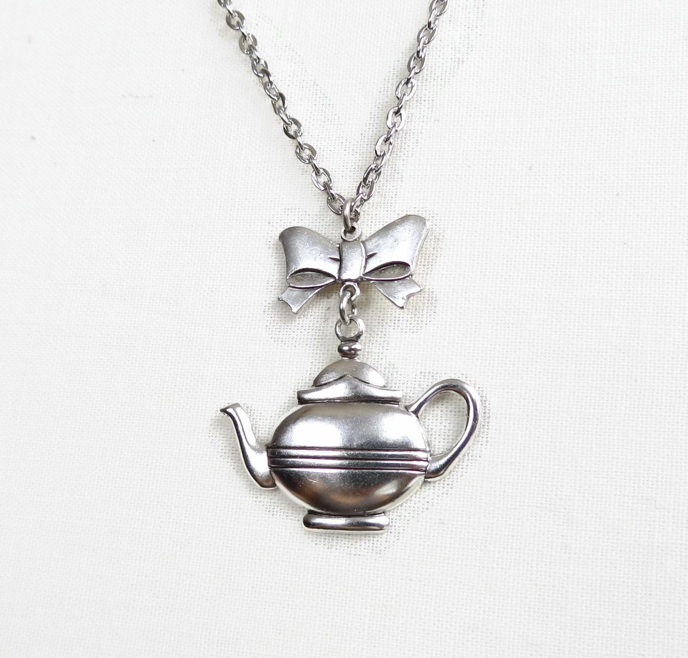 Maxine -Teapot and Bow Necklace