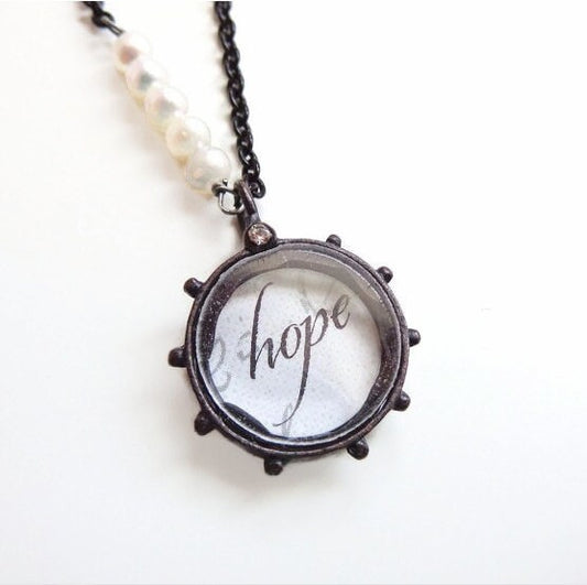 Nadine - hope necklace with freshwater pearls