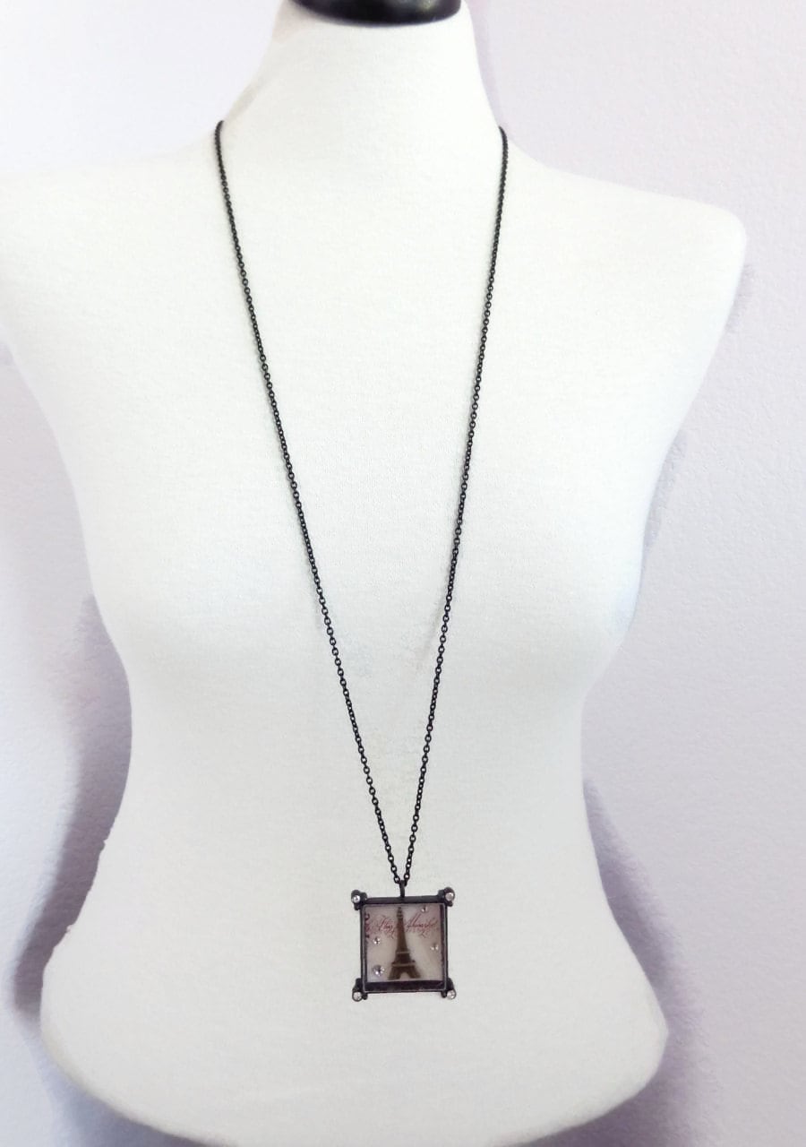 Delphine - Eiffel tower charm necklace