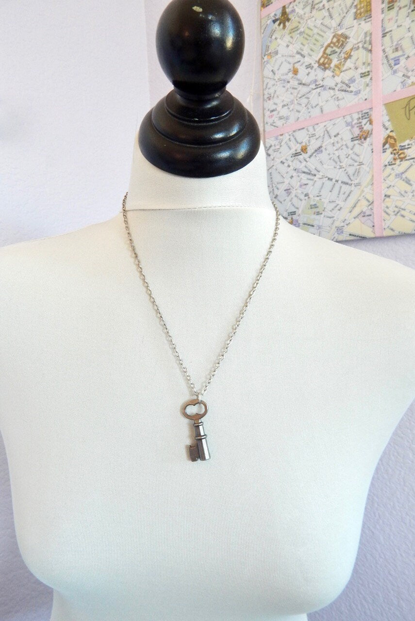 Elnora  - silver key necklace