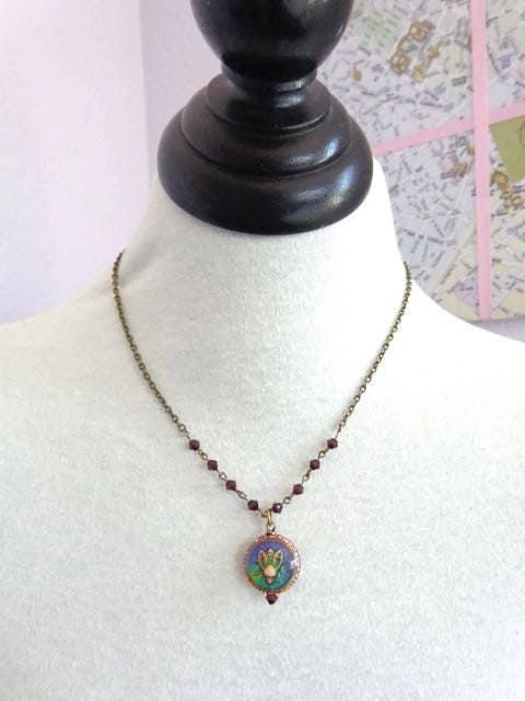 Beatrice - Mood bead bee necklace