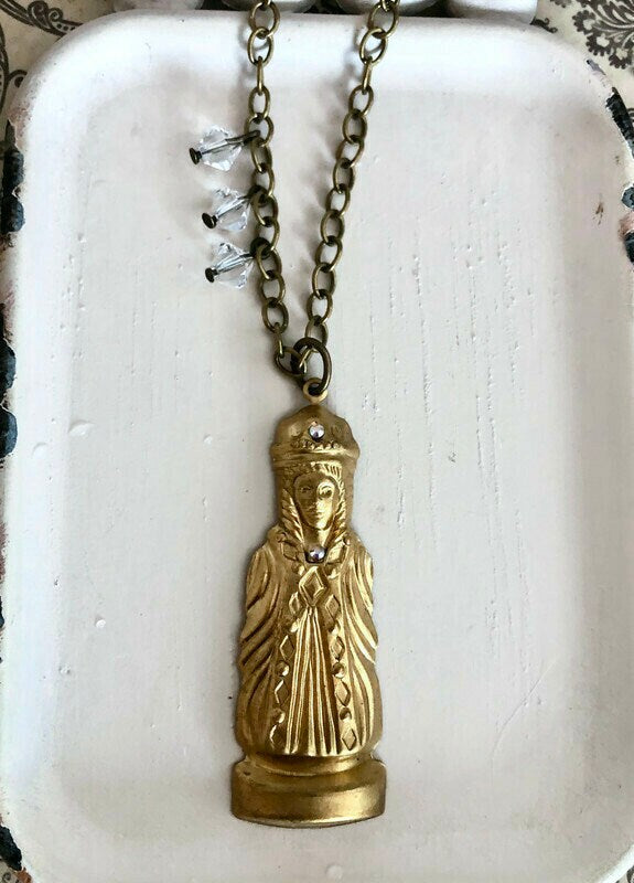 King or Queen chess piece necklace - Queen chess charm - King chess charm  - vintage charm