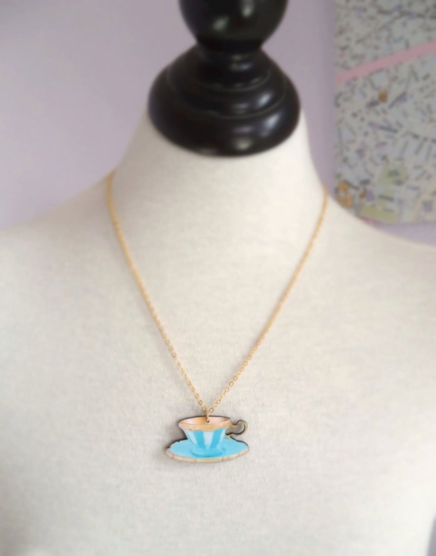 Alice in wonderland stripe wood teacup necklace