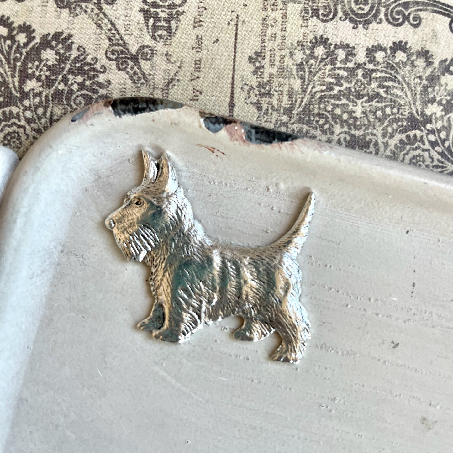Scotty - Vintage Brass Scottish Terrier Pin