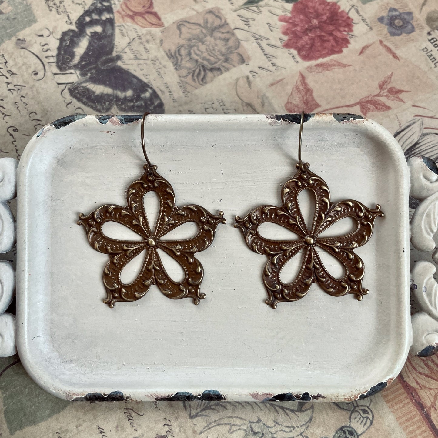 Large star flower earrings