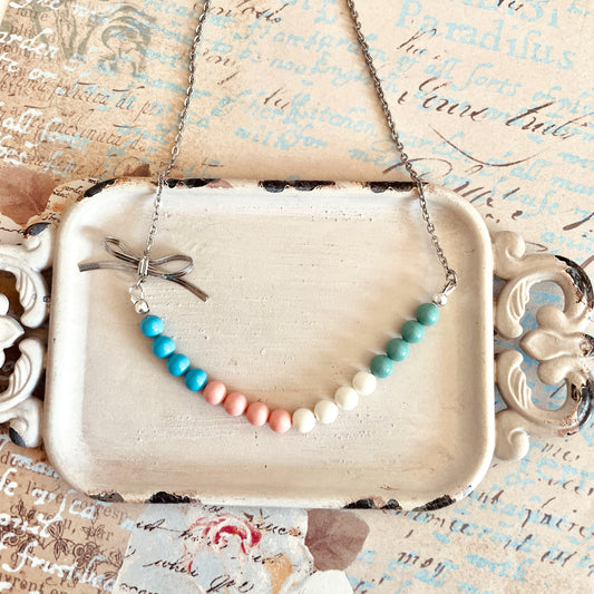 Pearl color block necklace