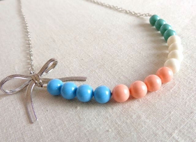 Pearl color block necklace