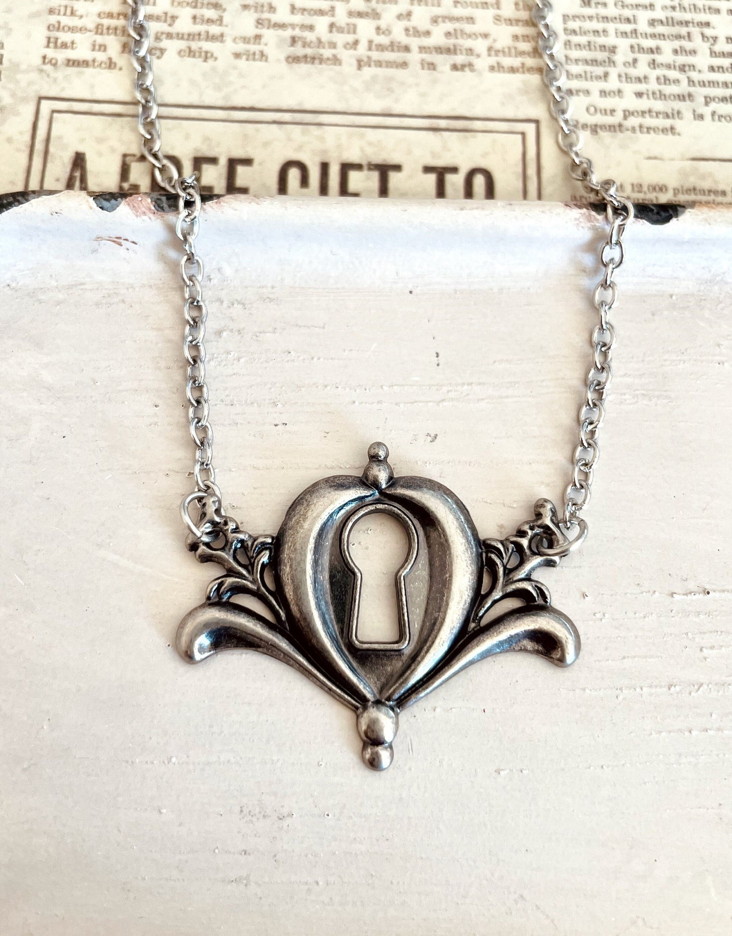 Keyhole Necklace - Keyhole to Cinderella's Castle