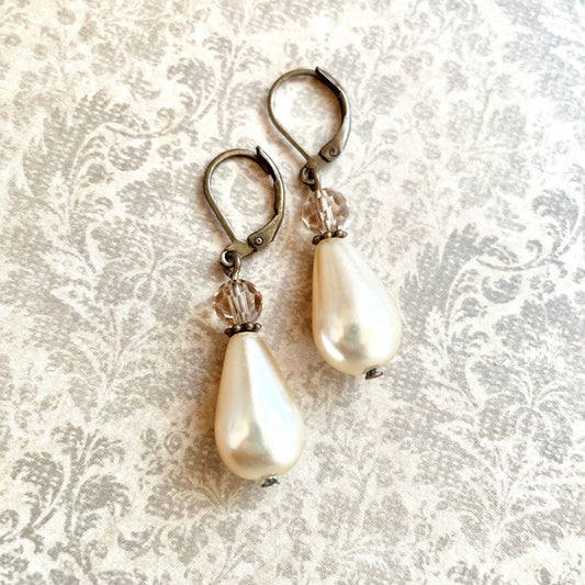Arlena Pearl II - teardrop pearl earrings