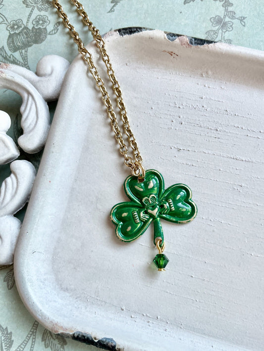 Claddagh Shamrock necklace - clover necklace