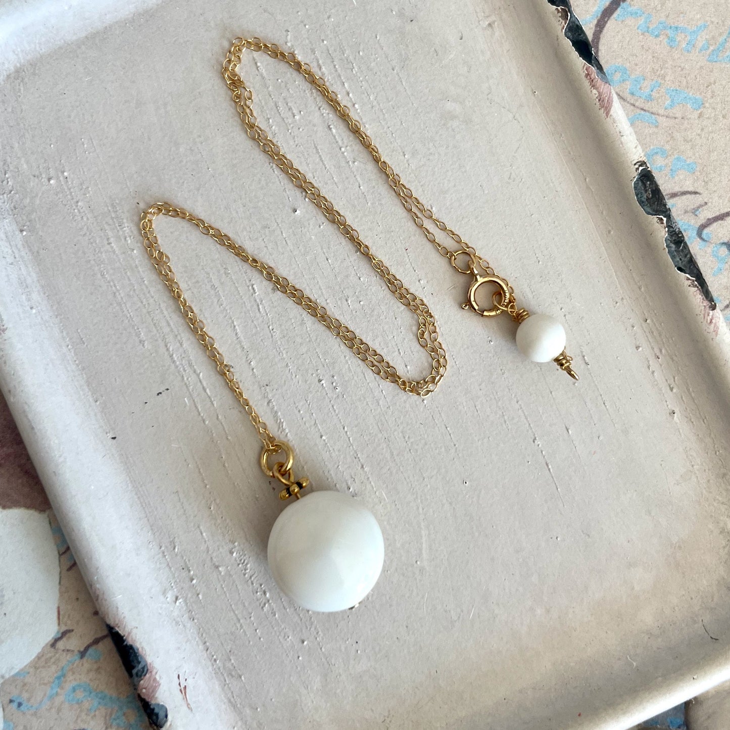 Cream coin pearl necklace
