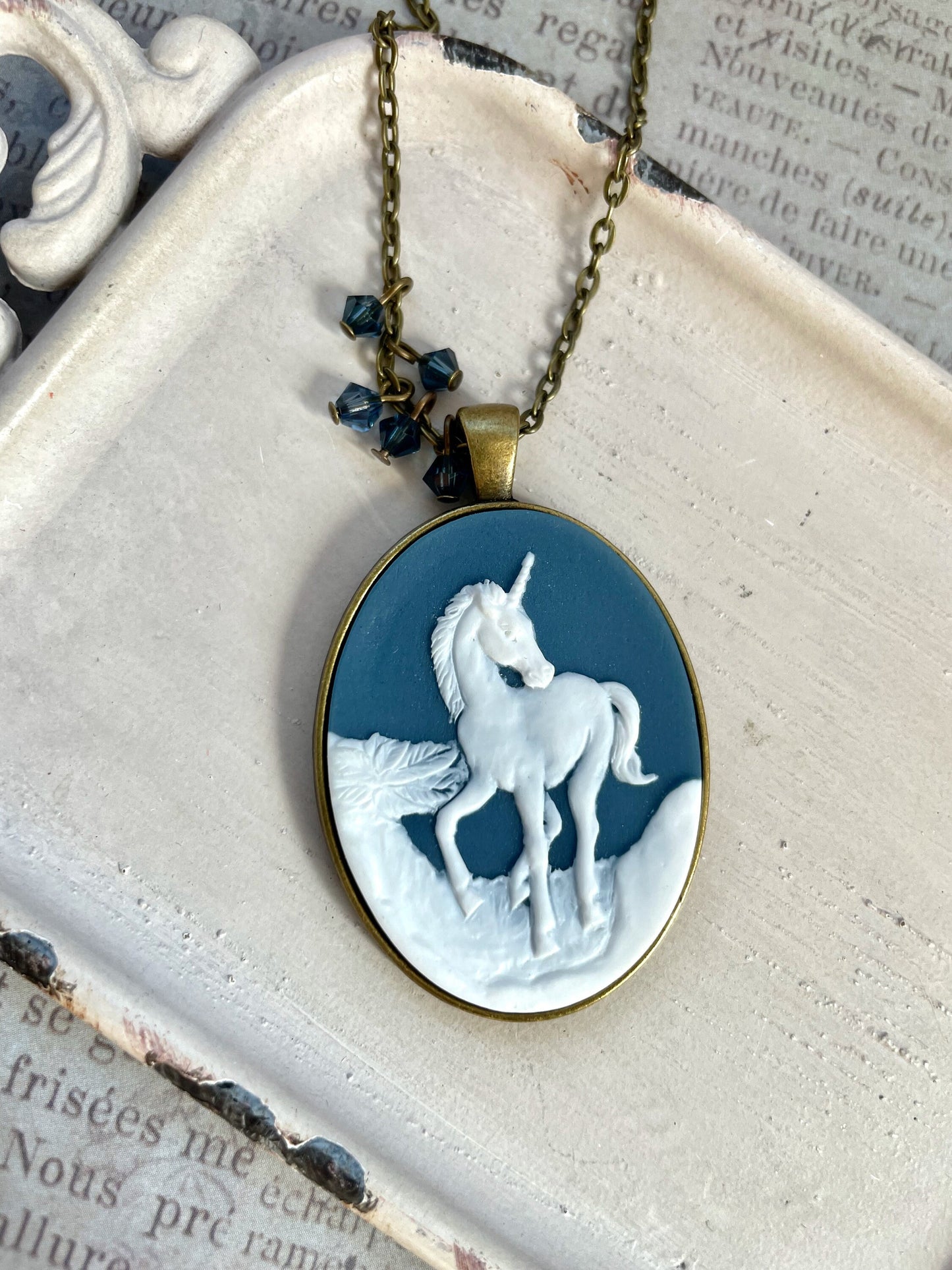 The last unicorn - unicorn cameo necklace